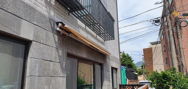 신축 빌라 1층 (접이식, 수동) 