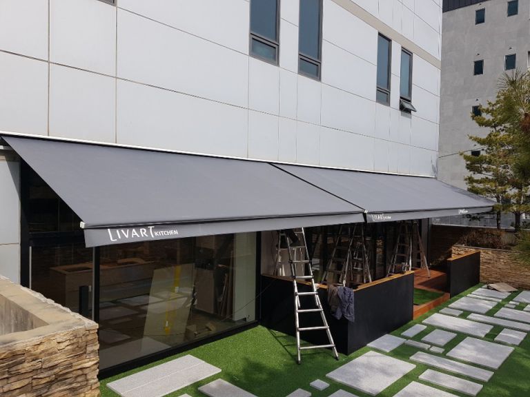 강남구 도곡로 리바트가구전시장